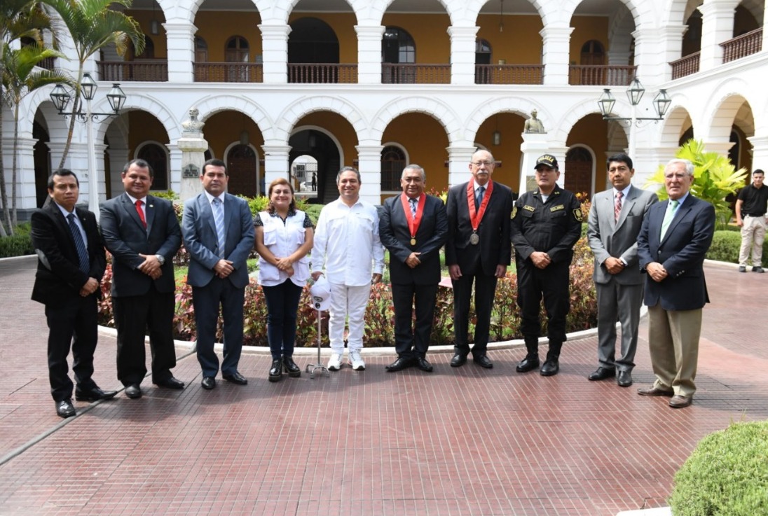 Víctor Burgos Mariños es elegido presidente de la Comisión Regional Anticorrupción de La Libertad