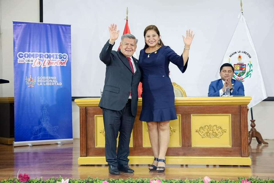 César Acuña cesa a gerente de Trabajo Sandra Terrones
