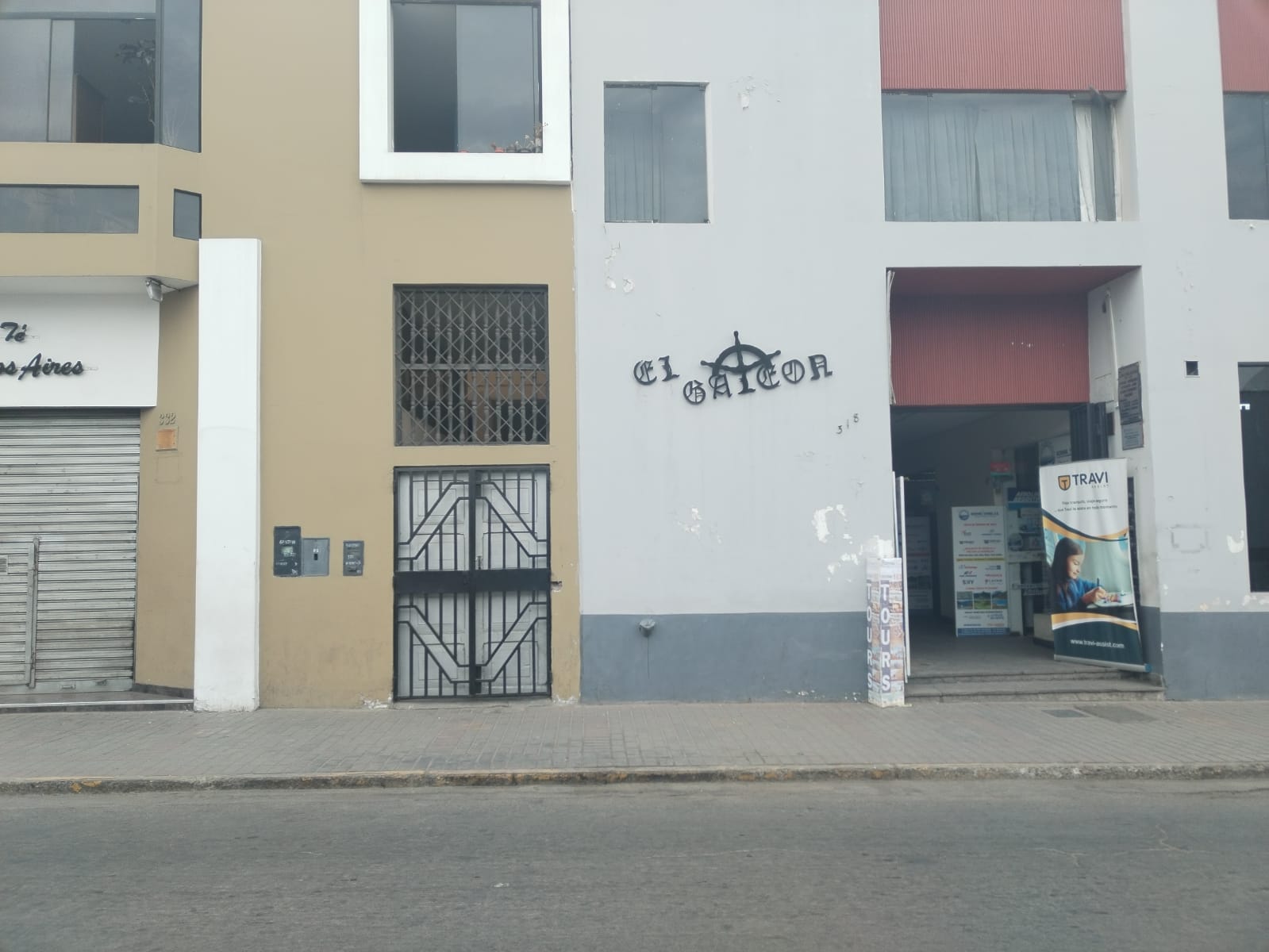 Trujillo: Extranjeros cortan el cuello a cambista y le roban 10 mil dólares