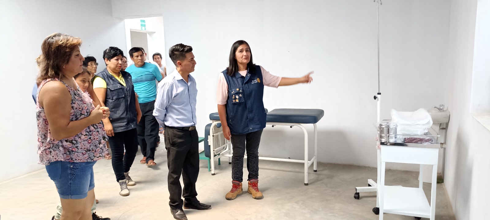 Laredo: Donan equipos médicos a posta de centro poblado