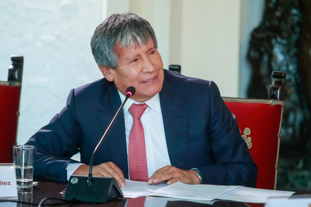A cien días de gobierno de Wilfredo Oscorima Núñez en la administración regional de Ayacucho.