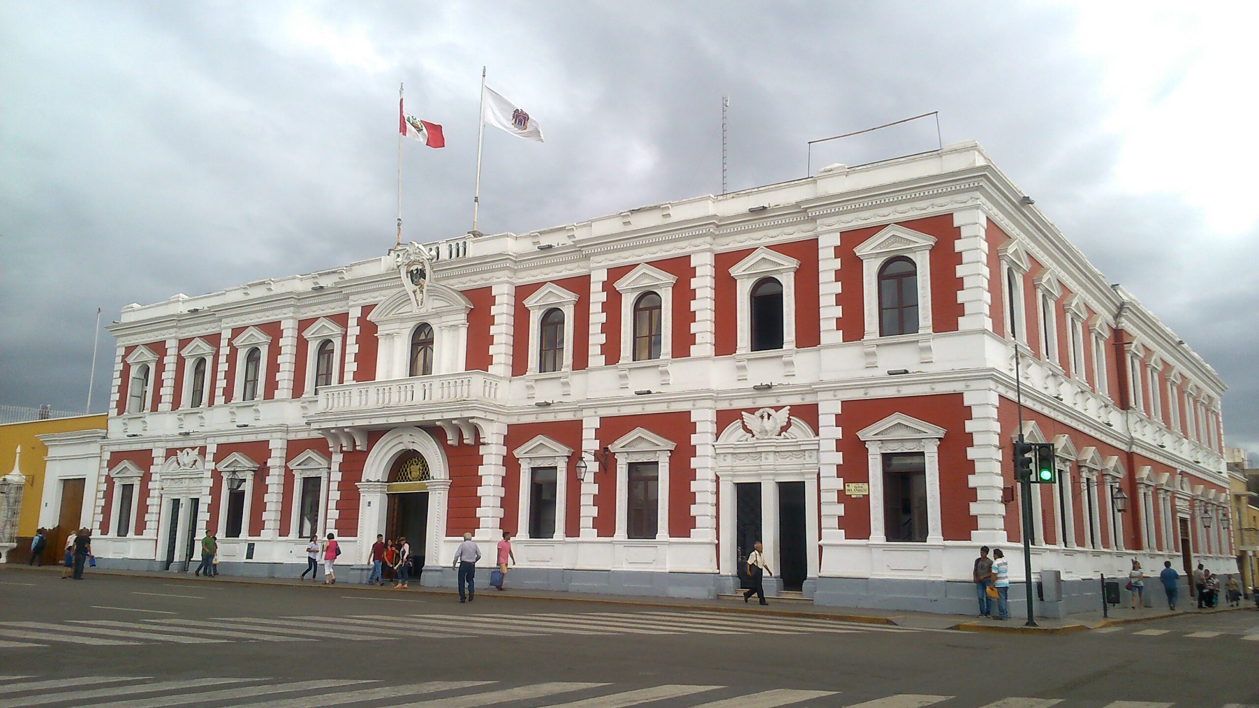 Congreso: Presentan proyecto de ley que incorpora la incapacidad mental como causal de vacancia de alcaldes y regidores