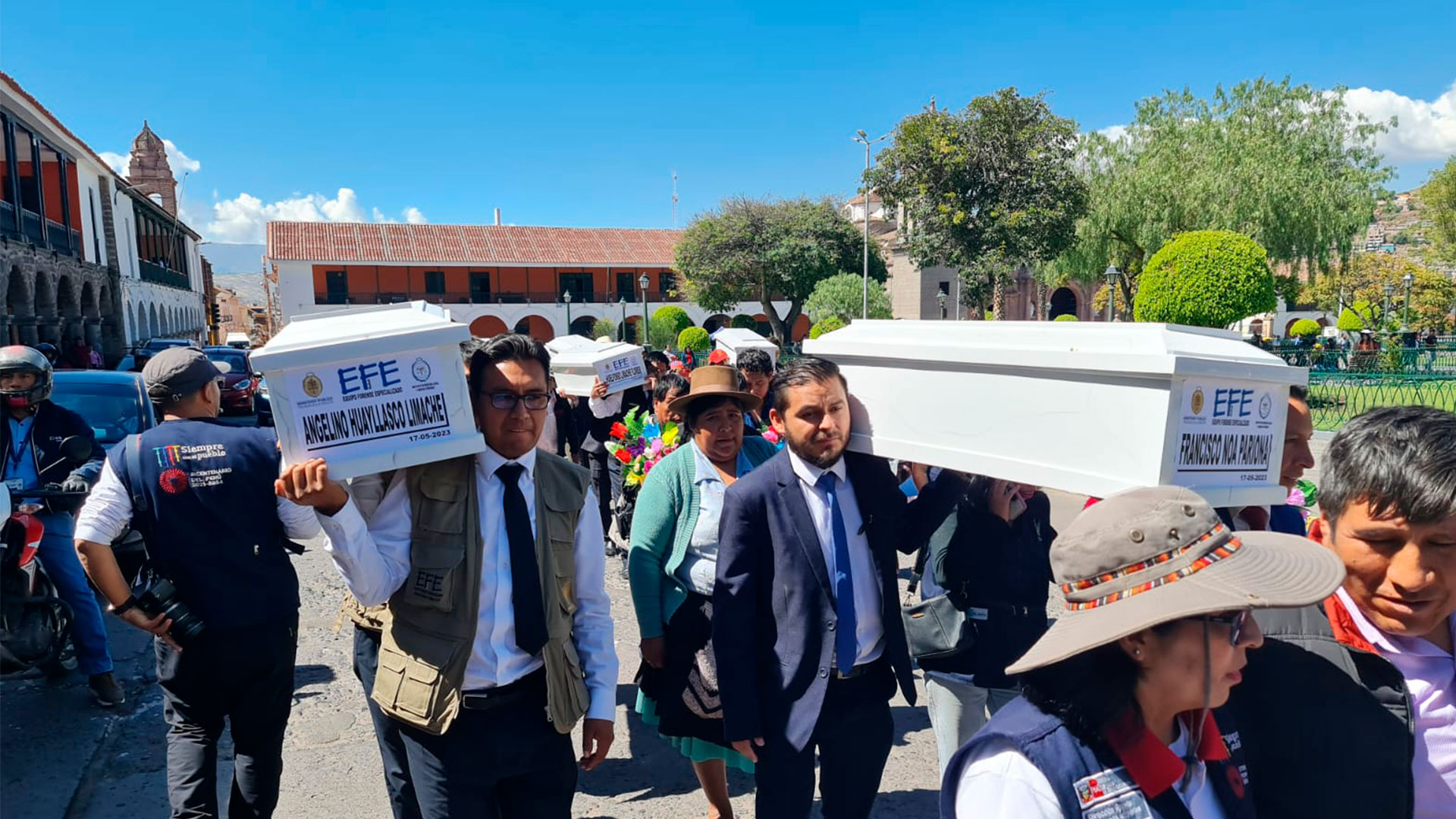 Ayacucho: Entregan 31 restos óseos a familiares de víctimas del conflicto armado interno