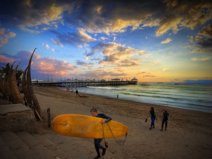 Huanchaco entre las 5 mejores playas para surf