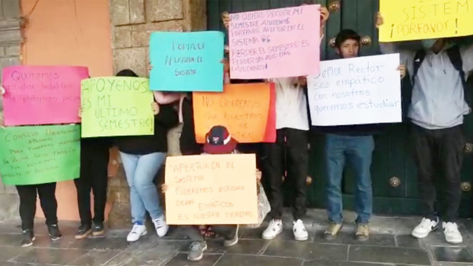 Ayacucho: Denuncian falta de garantías en la UNSCH para el inicio de clases el 29 de mayo