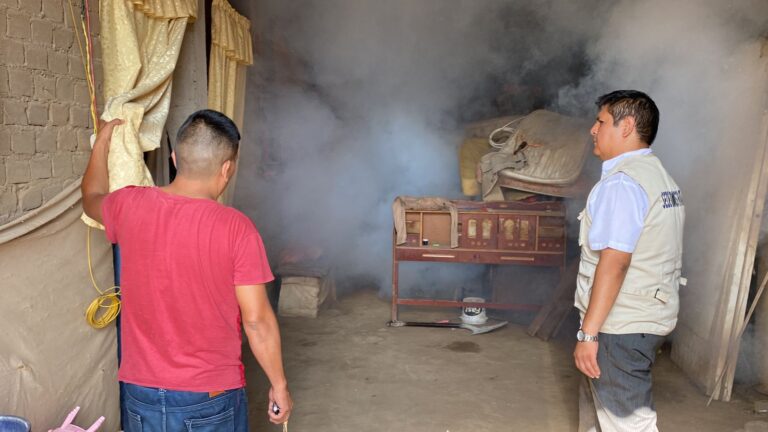 Más de 700 casas de Alto Trujillo fueron fumigadas para prevenir casos de dengue