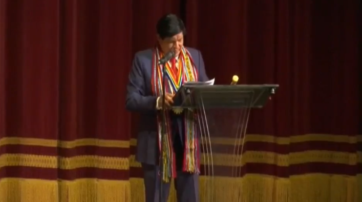 Alcalde de Cusco es abucheado en Nueva York durante el lanzamiento del Inti Raymi 2023