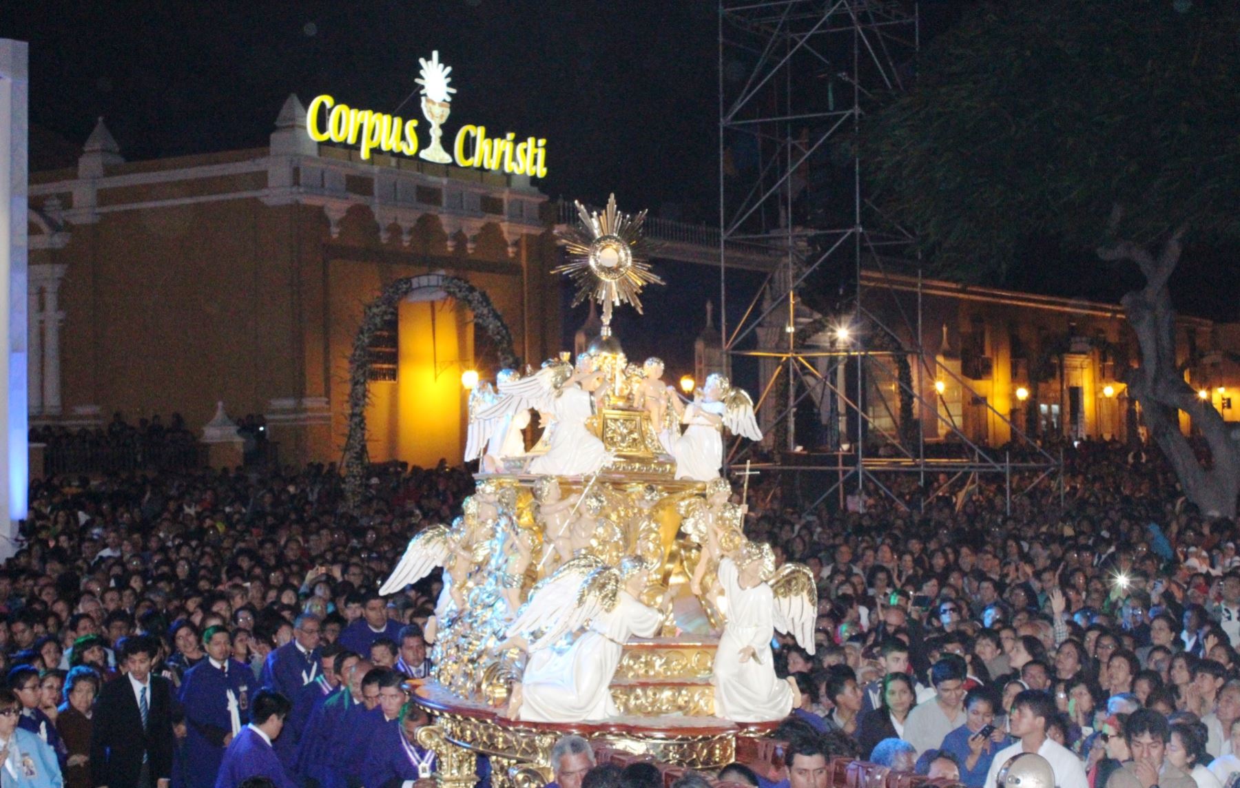 Gobierno Regional de La Libertad declara feriado no laborable para celebrar Corpus Christi