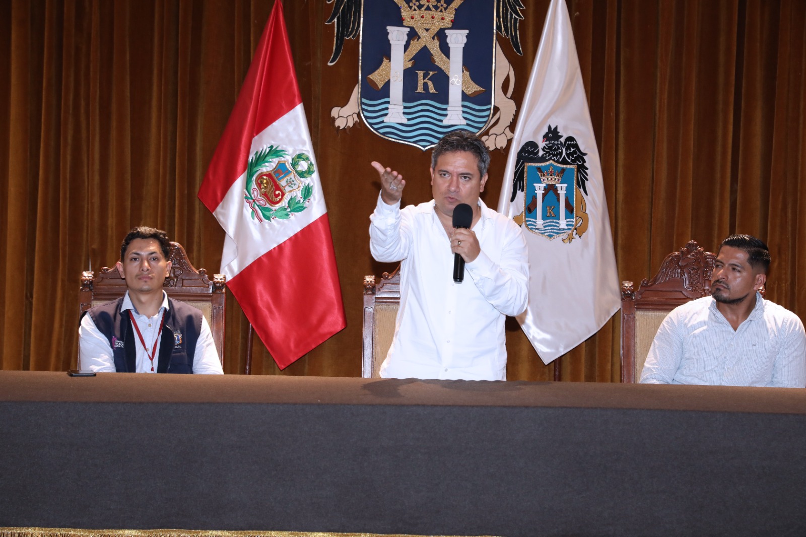 Corte Superior de Justicia pide garantías para impartir justicia en el caso de difamación agravada contra Arturo Fernández