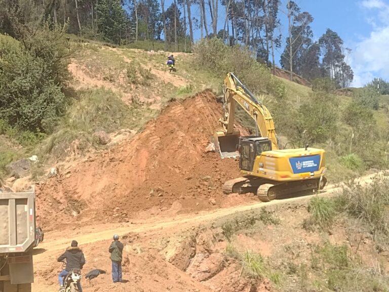 La Libertad: realizan mantenimiento de vías en Pataz