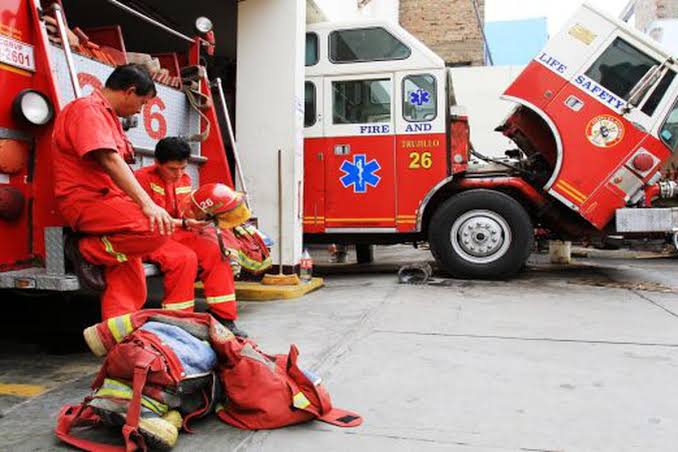 Destinan más de 2 millones de soles para equipar compañías de bomberos en La Libertad