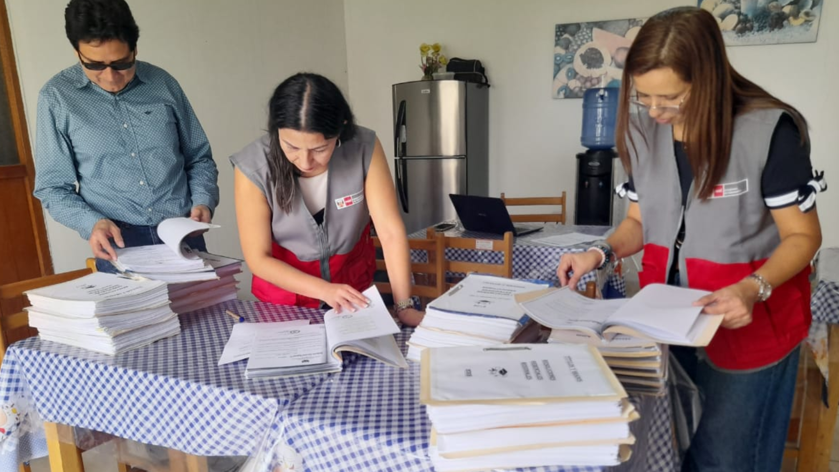 La Libertad: Gerencia Regional de Educación verifica títulos de 33 mil docentes