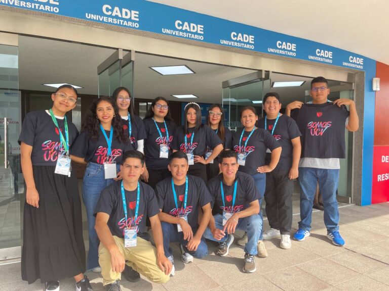 Cientos de estudiantes participan en el CADE Universitario 2023