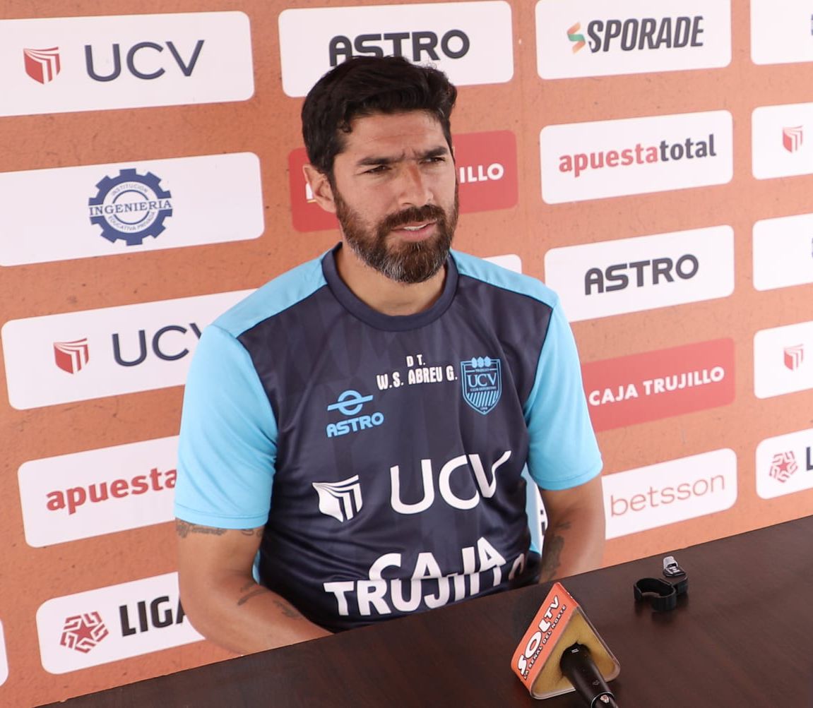 UCV: Sebastián Abreu confía en sumar de a tres ante Alianza Lima