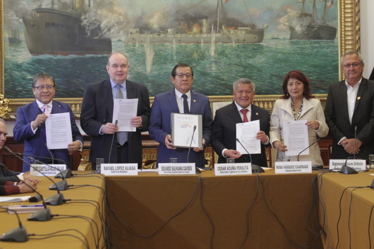 La Libertad: Firman acta para el primer "Tren del Norte" del país