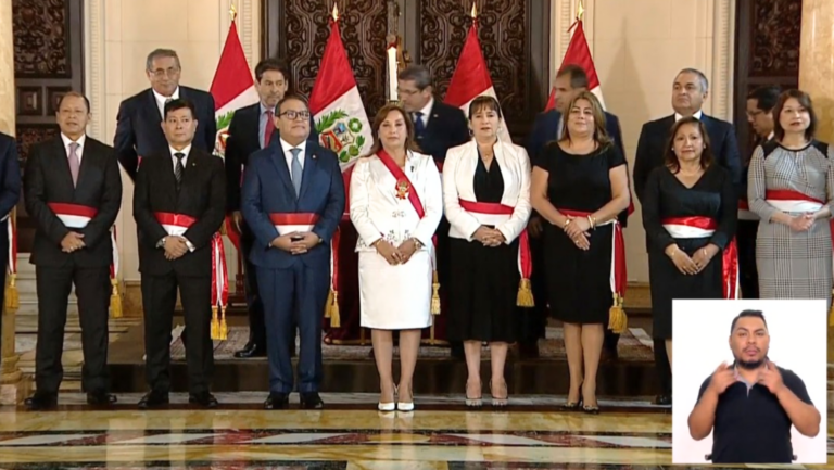 ¡Sorpresivo cambio! Dina Boluarte juramenta a seis nuevos ministros para su Gobierno