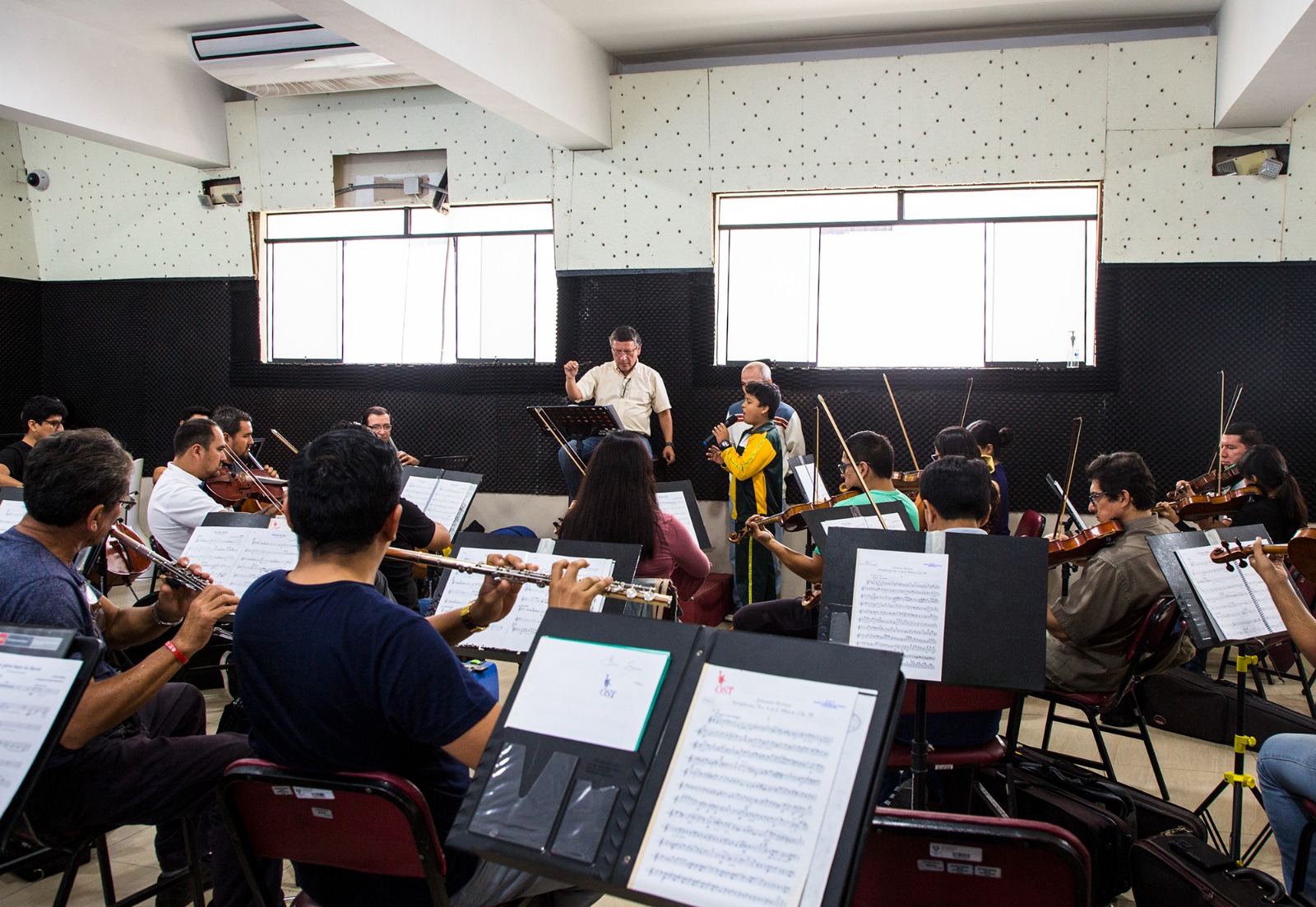 Trujillo: Orquesta Sinfónica y Arce Rojo ofrecen homenaje a la música de los 80