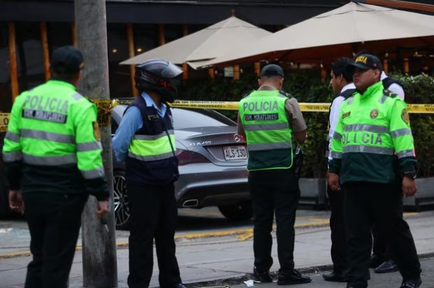 Lima: hombre mató a mujer y luego se suicida