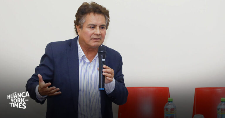 David Jiménez: El congresista huancaíno investigado por poner en su despacho a trabajadora de su empresa