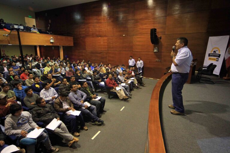 Más de 30,000 personas capacitadas por el Club de Operadores Ferreycorp