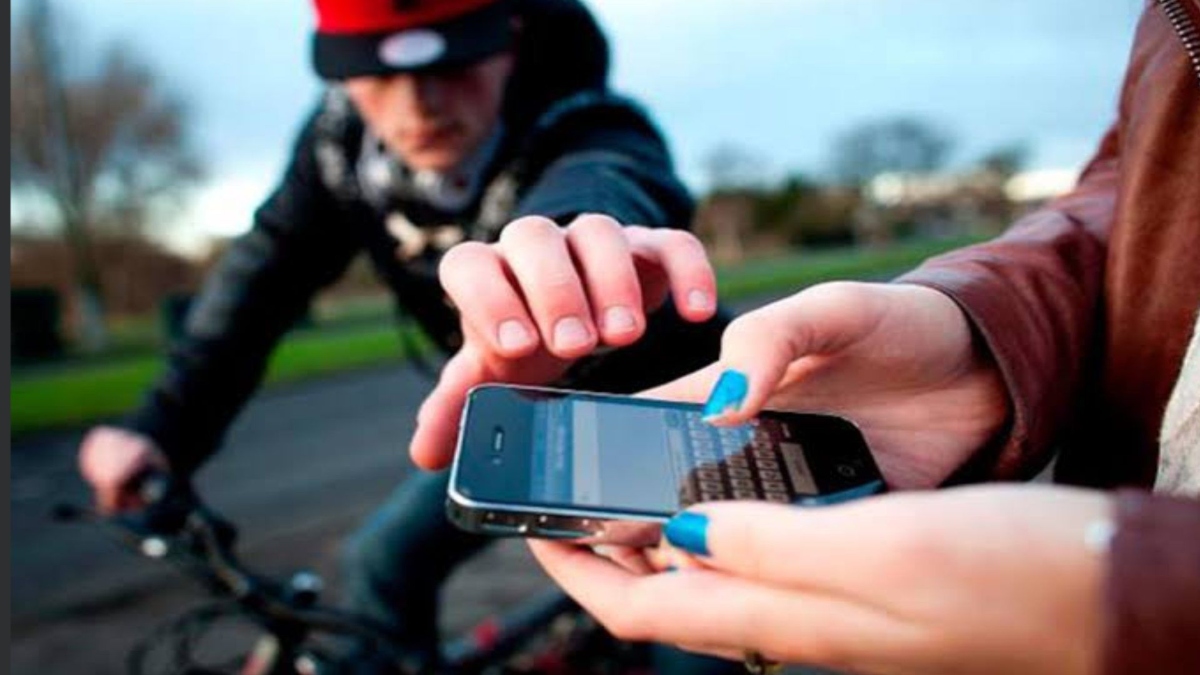 Gobierno dispone decreto legislativo que condena hasta con 30 años el robo de celulares