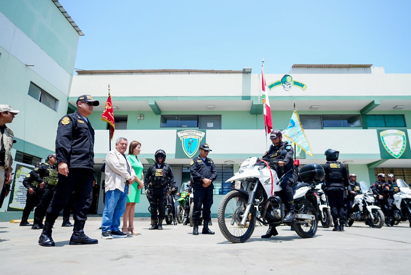 Trujillo: PNP agradece a la UCV por la entrega de motocicletas para fortalecer la lucha contra la delincuencia
