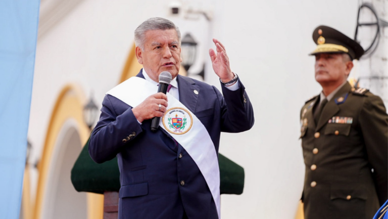 La Libertad: César Acuña señala que existe un desgobierno en la PNP porque no informaron sobre la masacre en Pataz
