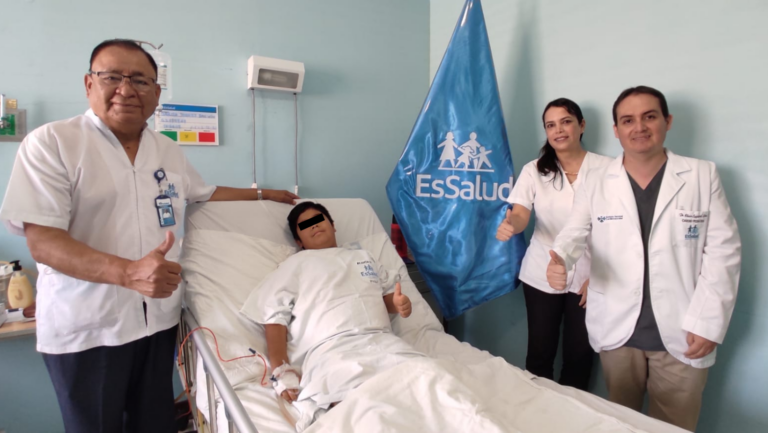 La Libertad: Especialistas de EsSalud  salvan la vida a tres niños con exitosa cirugía en pulmón y corazón