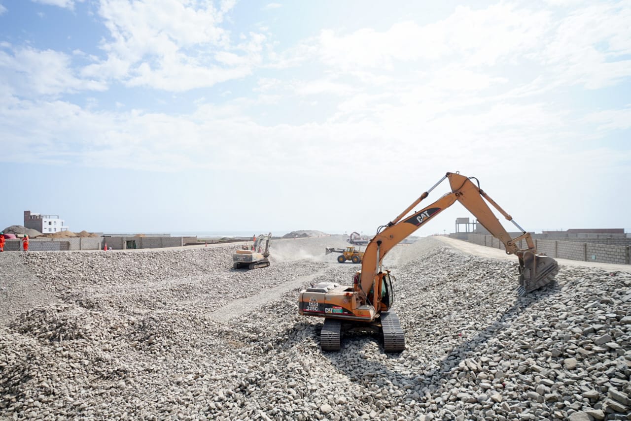 La Libertad: Gobierno Regional y ARCC supervisaron culminaciónde de 35 diques en quebrada San Idelfonso
