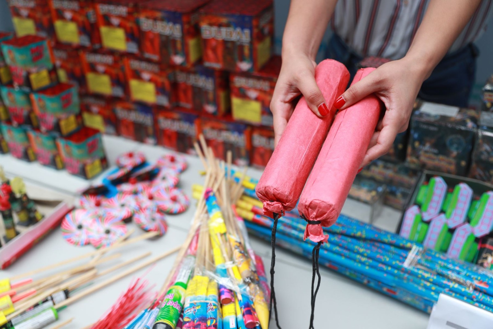 Navidad segura: ¿qué hacer cuando se sufren quemaduras por pirotécnicos?