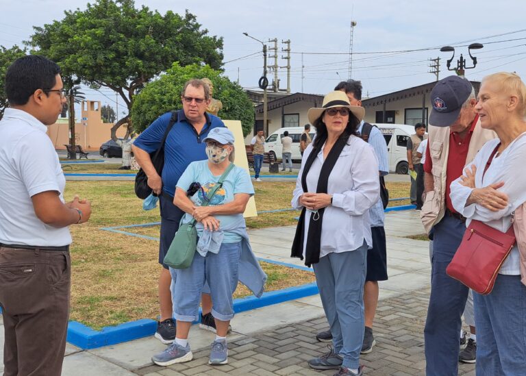Salaverry recibió a lo grande a turistas del crucero ‘Marina’