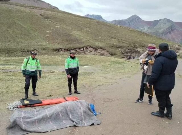 Turista muere por impacto de rayo en la montaña de siete colores