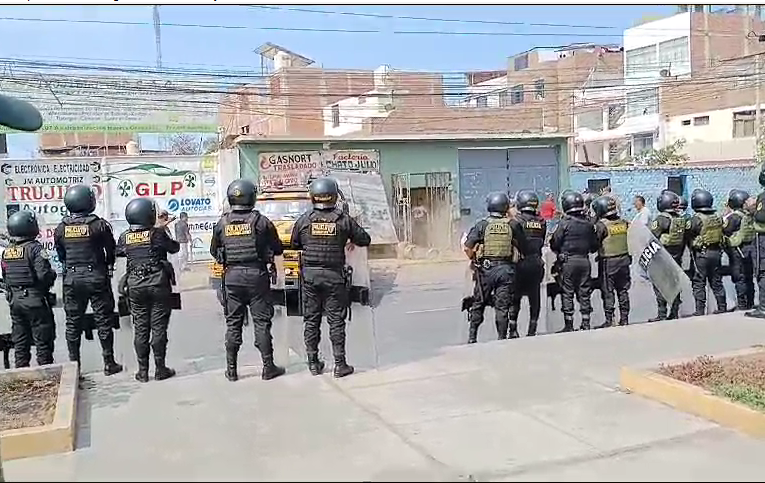 Trujillo: desalojan propiedad invadida en la av. Túpac Amaru