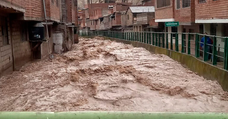 Alerta en La Oroya: desborde de río Yauli afecta varias viviendas y negocios tras intensas lluvias