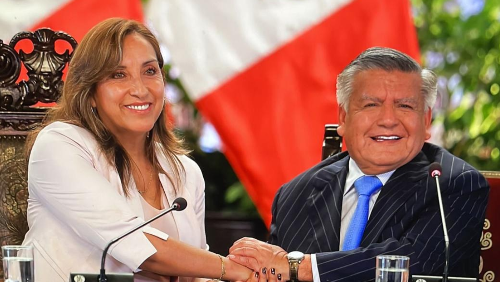 César Acuña apoya el rechazo de la moción de vacancia a Dina Boluarte