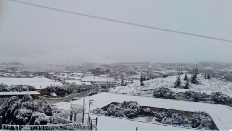 En alerta 93 provincias: nieve, granizo y lluvias persistirán