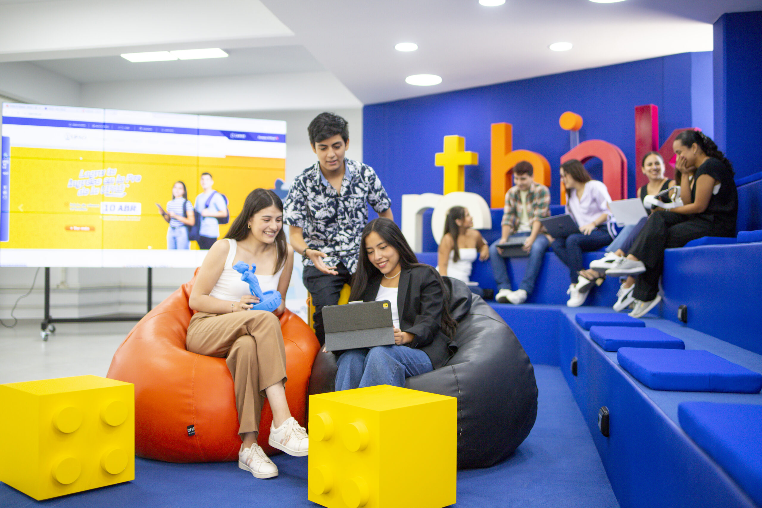 Inauguran moderno Hub Digital UPAO