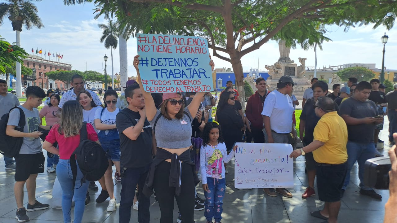 Trujillo: trabajadores nocturnos exigen trabajar en Estado de emergencia