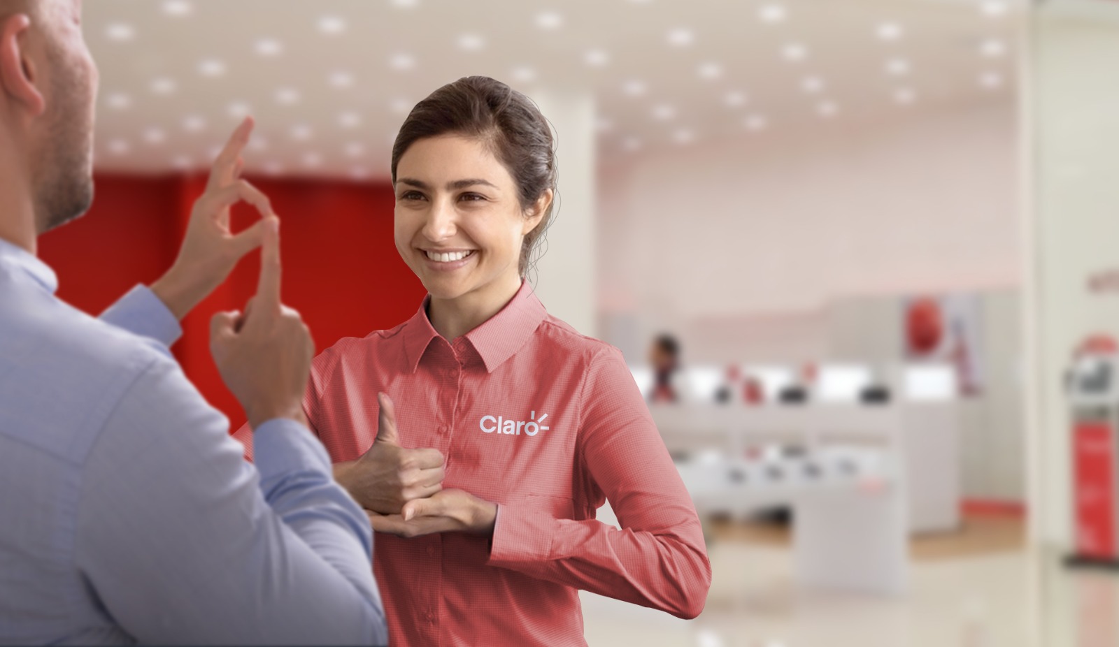 Claro recibe distinción por promover la atención inclusiva a personas con discapacidad