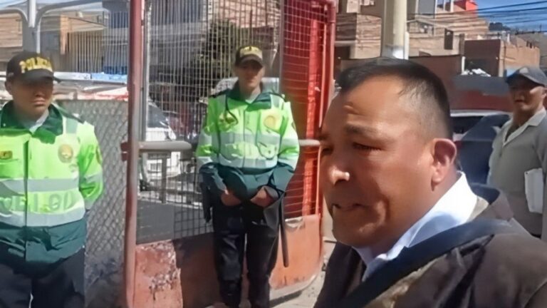 Congresistas fujimoristas son insultados durante su visita a Puno