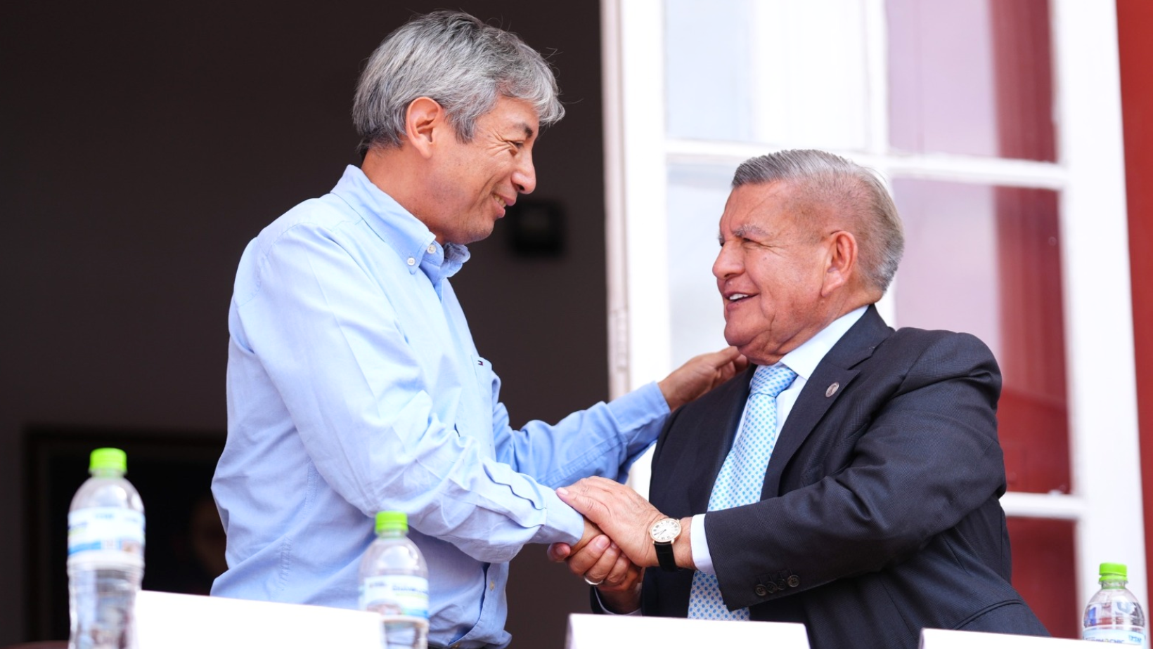 Ministro de Economía se compara con César Acuña tras equivocarse en cifras