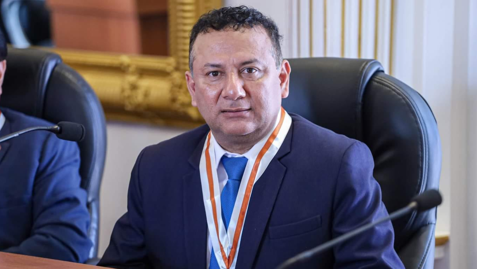 Consejero Cadenillas: "Reelección de autoridades sí, pero con voto bien pensado"