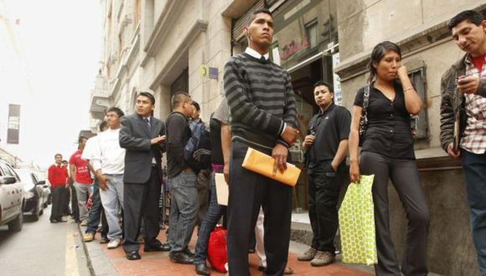 Perú y 12 de sus 24 departamentos que empeoraron sus condiciones laborales en el 2023