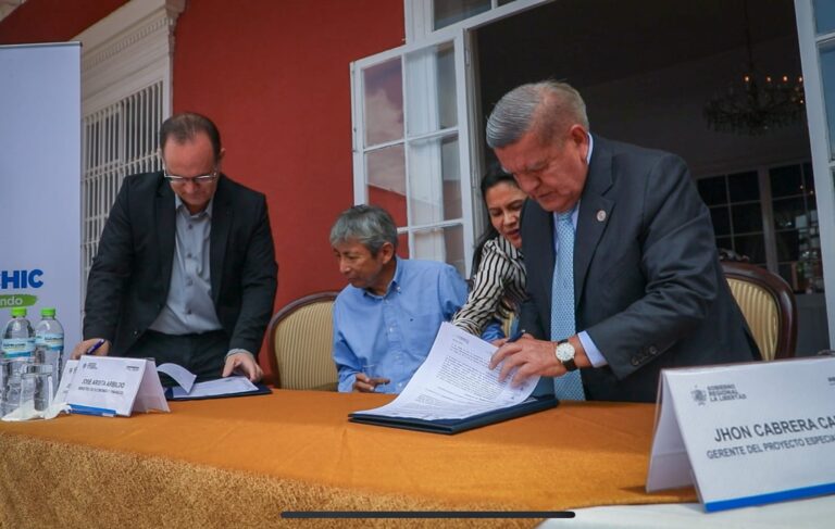 La Libertad: firman convenio para ejecutar canal madre de Chavimochic III