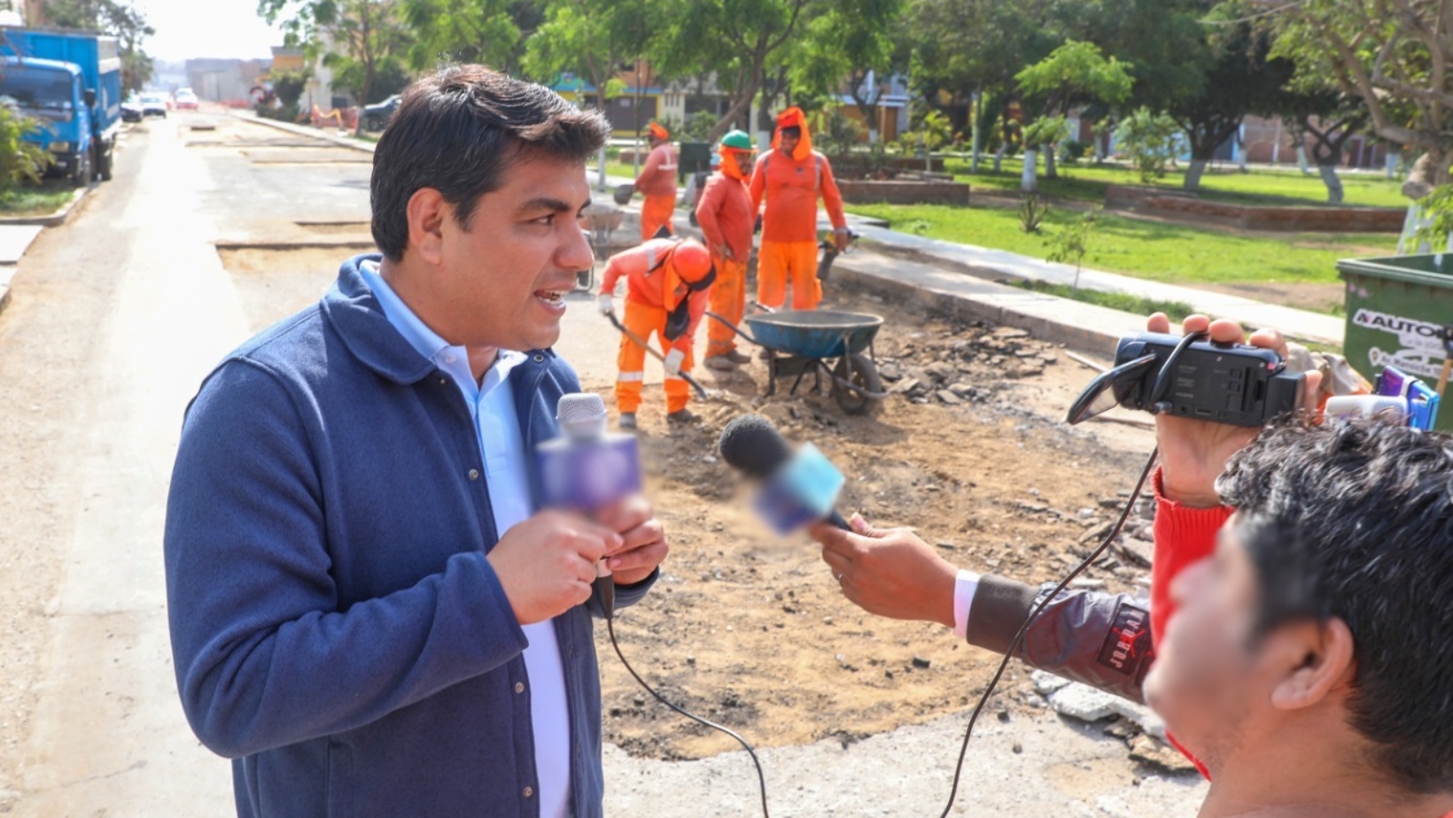 Trujillo: Alcalde Mario Reyna señala que pistas de Trujillo están mal por falta de control en obras