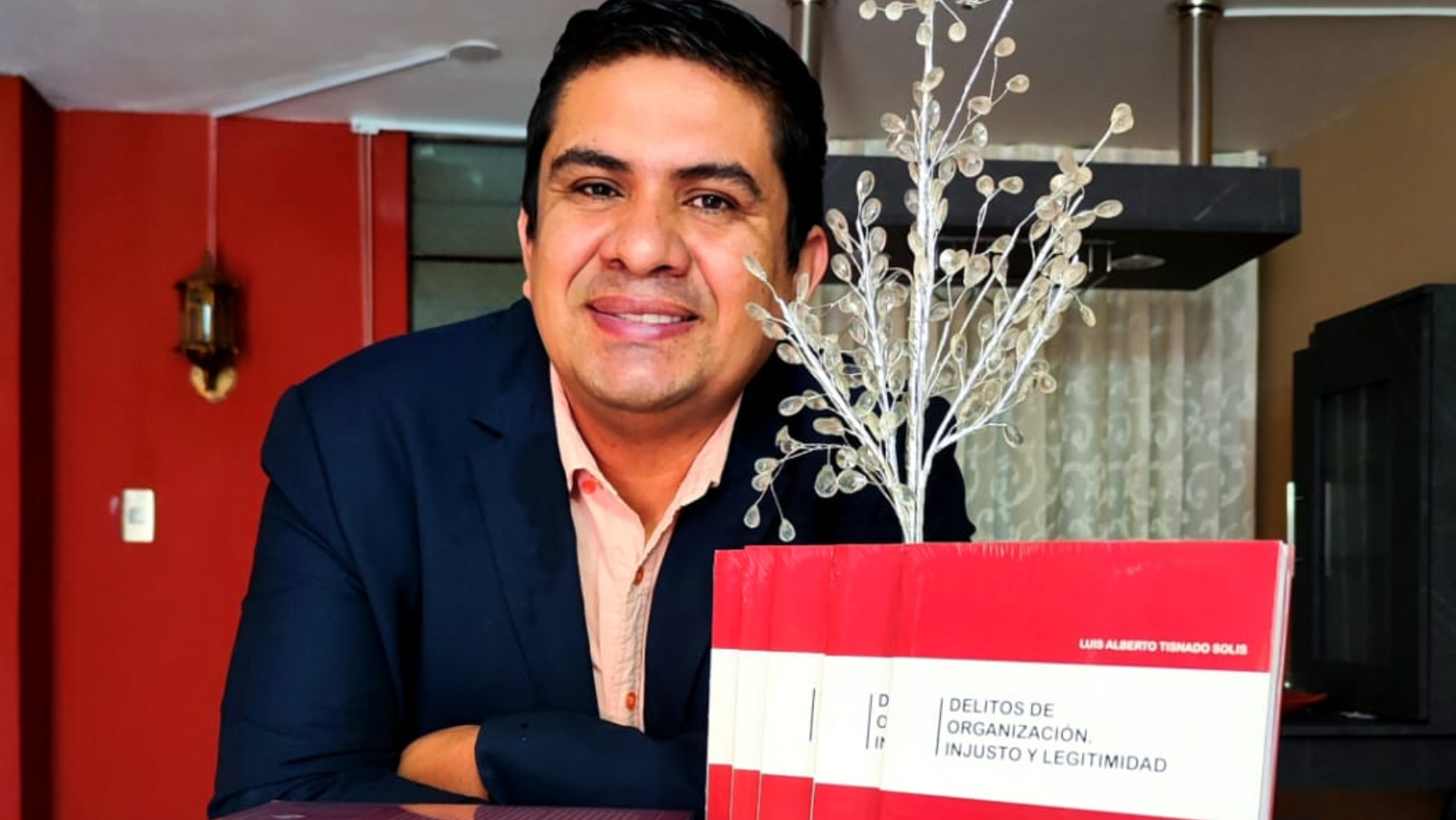 Trujillo: Abogado Luis Tisnado presenta su última obra sobre crimen organizado, el injusto y legitimidad