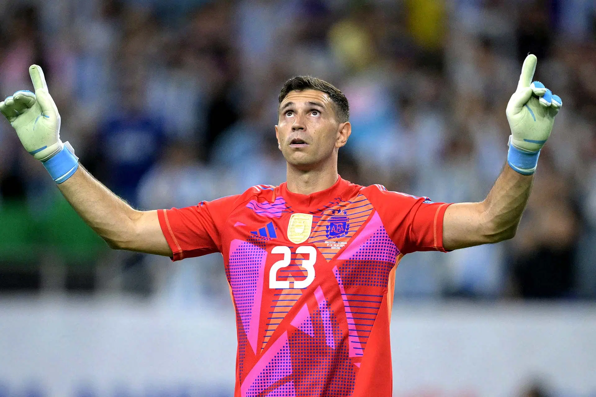 Argentina a semifinales de la Copa América al ritmo del 'Dibu' Martínez