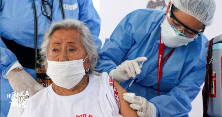 Junín: Demandan actualizar vacunación contra el neumococo por aumento de muertes en adultos mayores