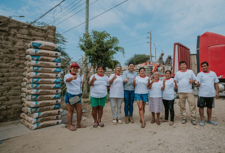 Sueños en Concreto: Programa de Pacasmayo reemplaza pisos de tierra por pisos de concreto