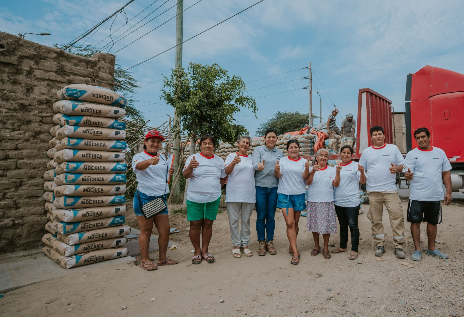 Sueños en Concreto: Programa de Pacasmayo reemplaza pisos de tierra por pisos de concreto